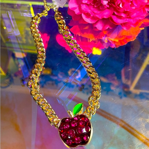 NWT Betsey Johnson Gold Necklace with Pink Gem Apple - Picture 1 of 9